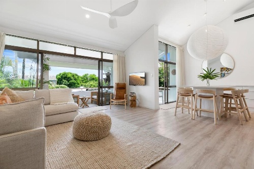 The Noosa Apartments image 43